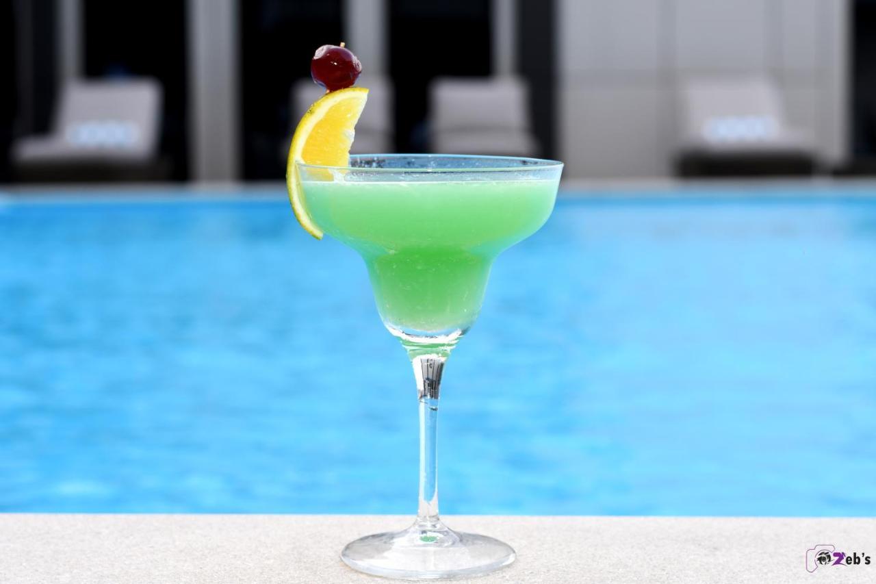 Krystal Palace Douala Eksteriør bilde